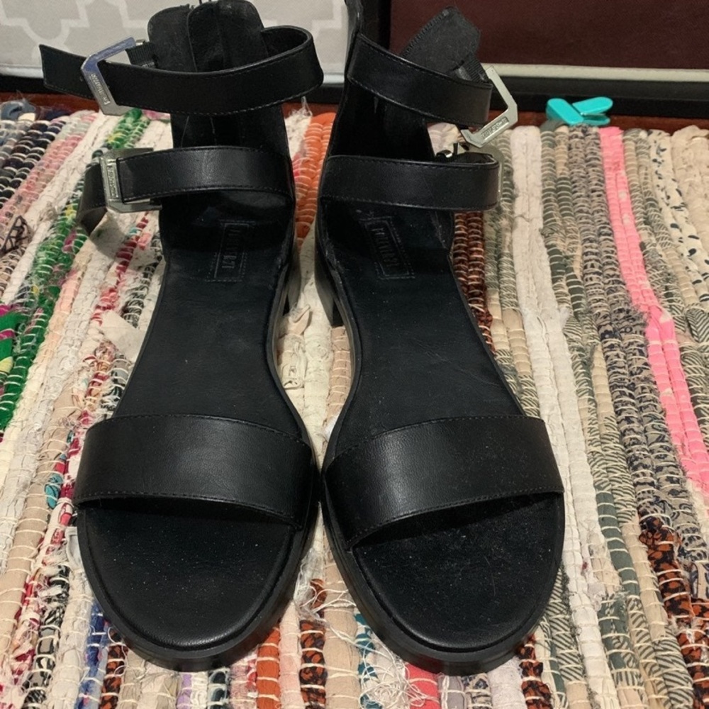 Women's Sandals